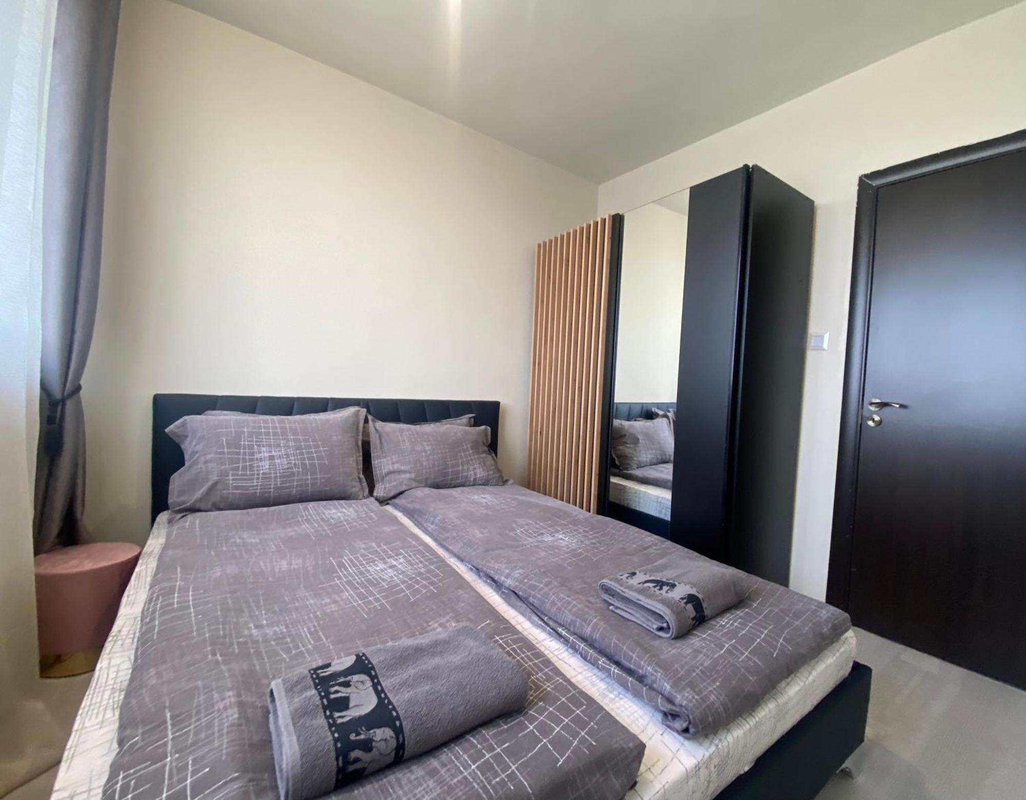 Brand New And Modern Apartment Directly Next To The Metro Station Σόφια Εξωτερικό φωτογραφία
